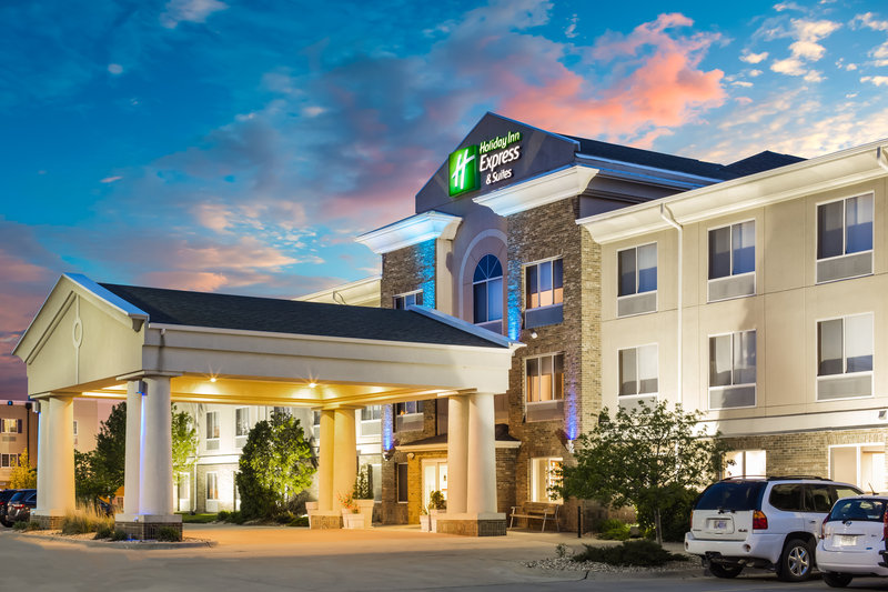 holiday inn express and suites bellevue by ihg