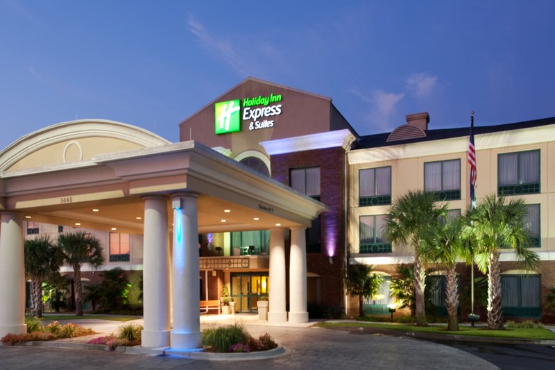 holiday inn express and suites florence i 95 and i