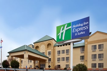 holiday inn express and suites st louis west fent
