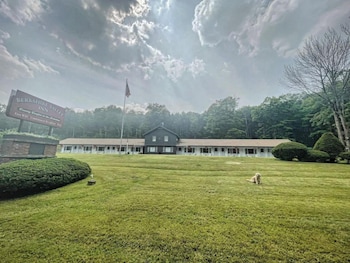 berkshire valley inn