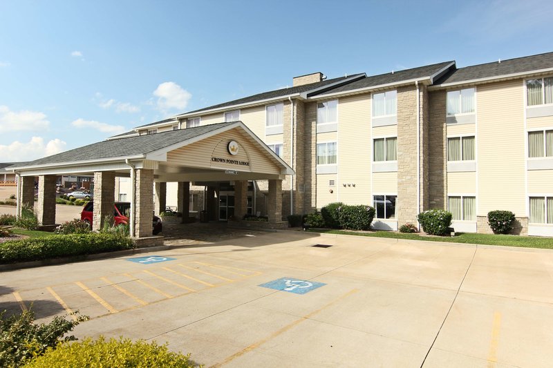 Crown Pointe Lodge, Bw Signature Collection,Ste Genevieve>>Farmington,2.5 star