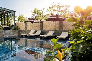 royal riverside hoi an hotel