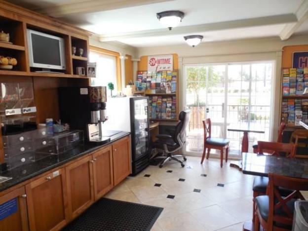 Motel Mediteran Escondido,San Diego>>Escondido,3 star