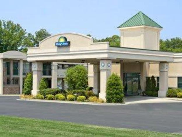 days inn by wyndham paducah i 24 exit 4