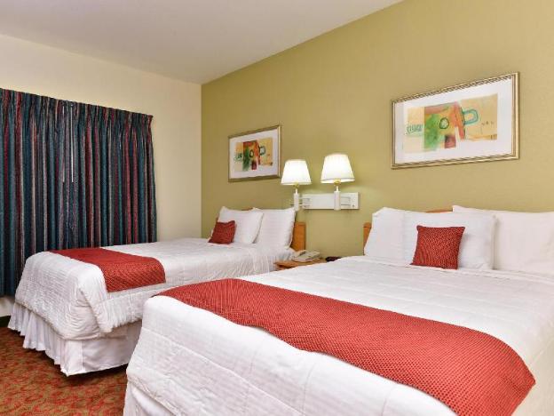 Americas Best Value Inn & Suites Winnie