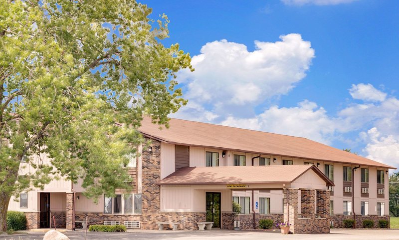 Super 8 By Wyndham Chariton,Clarke County>>Chariton,2 star