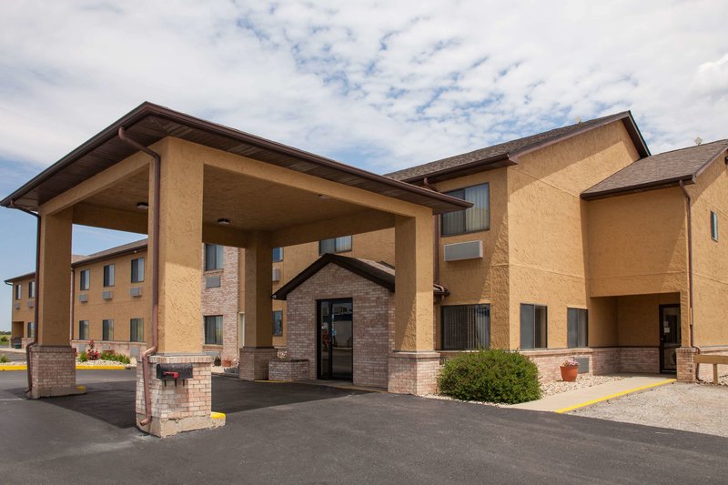 Super 8 By Wyndham Dwight,Dwight>>Braidwood,2 star