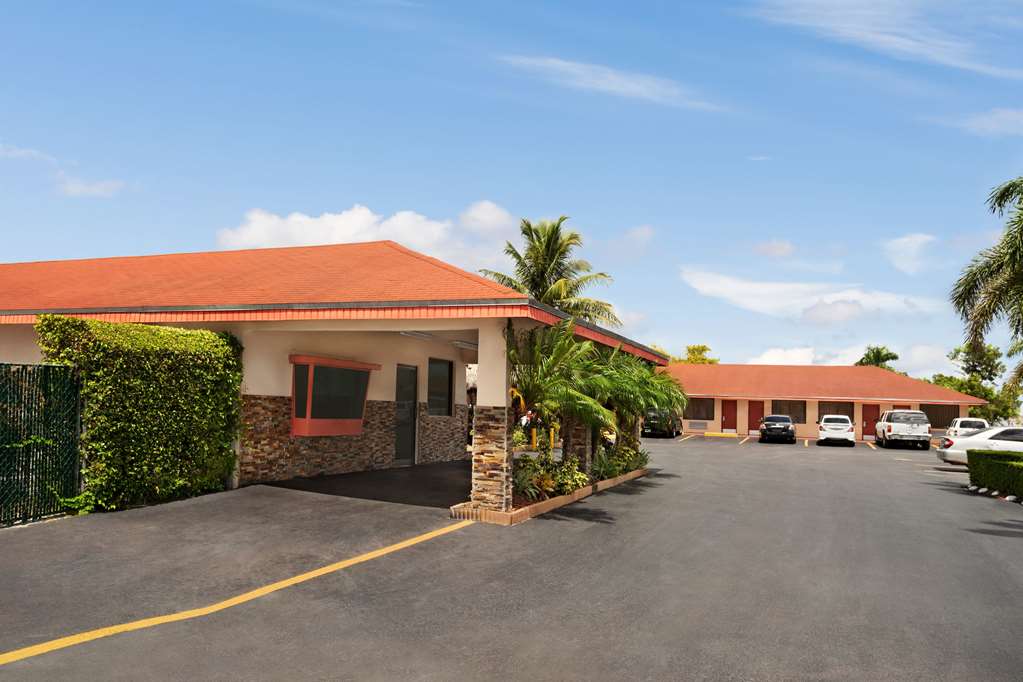 super 8 by wyndham florida city gateway to keys everglades
