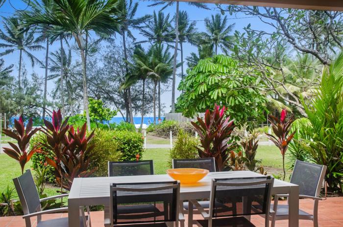 by the sea port douglas