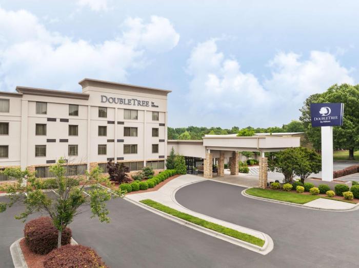 doubletree by hilton greensboro airport