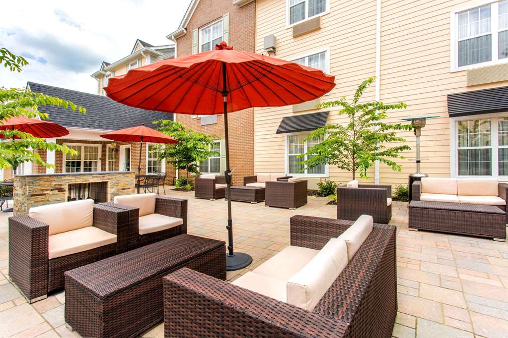 Sterling Dulles Hotel,Potomac Falls>>Gaithersburg,2 star