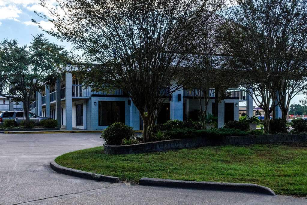 quality inn moss point pascagoula
