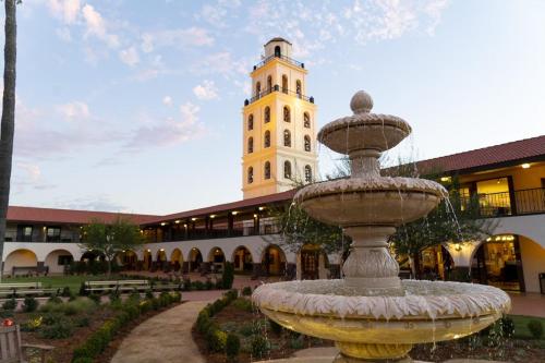 Hotel Mission De Oro,Gustine>>Crows Landing,3.5 star