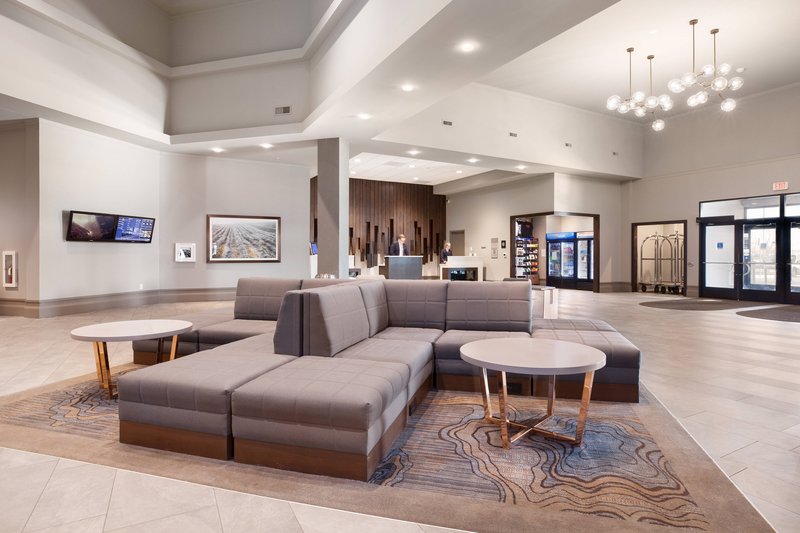Delta Hotels By Marriott Fargo