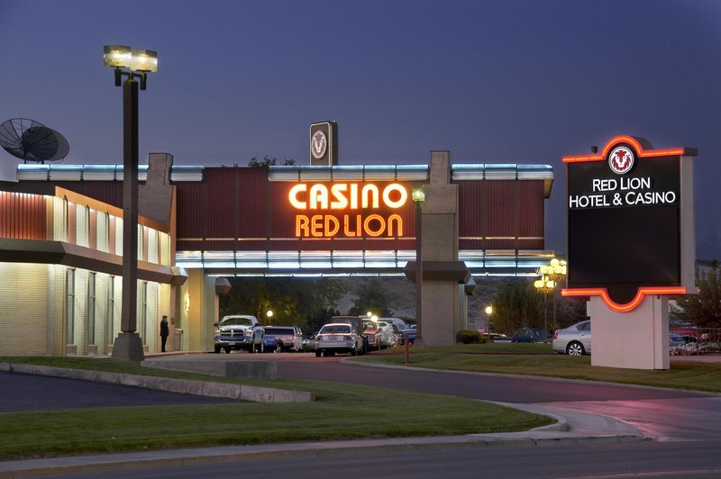 maverick hotel and casino by red lion hotels