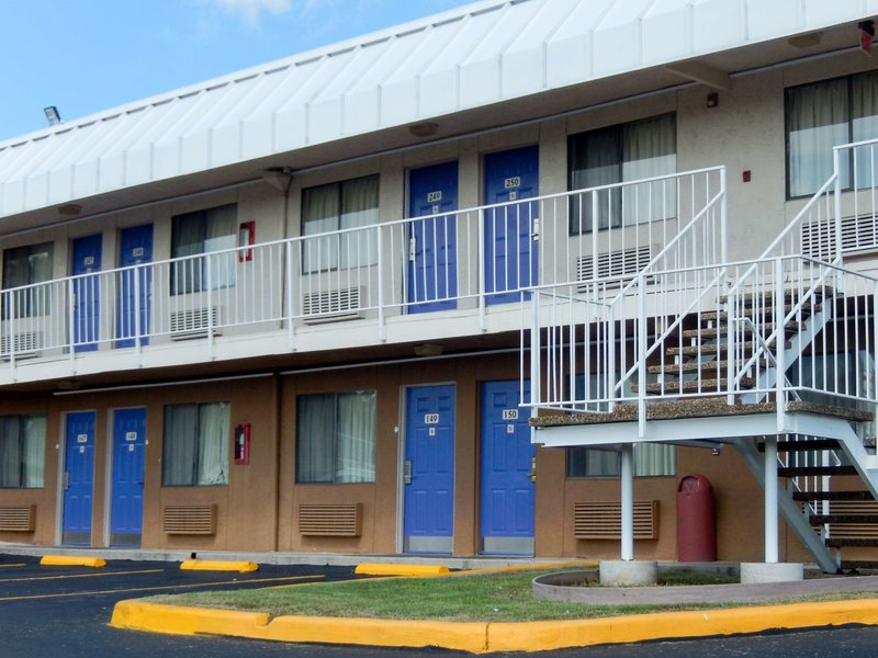 travelodge by wyndham san antonio lackland afb north