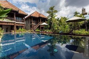 java wooden villa and residence