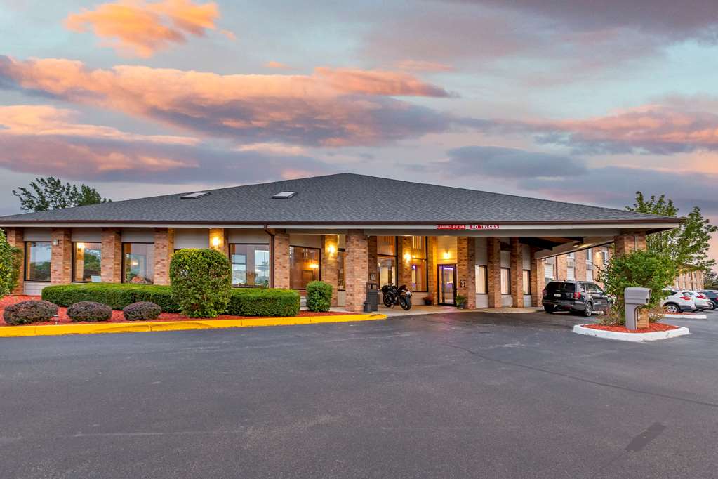 Rodeway Inn,Coopersville>>Belmont,2 star