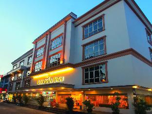 lovina inn penuin hotel