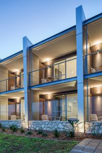 Aurora Ozone Hotel,Near Kingscote Tidal Pool,3 star