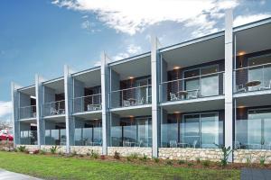 Aurora Ozone Hotel,Near Kingscote Tidal Pool,3 star