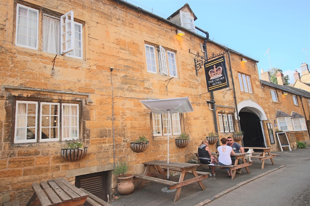 The Crown Hotel,Blockley>>Birmingham,3 star