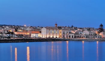 zafran boutique hotel