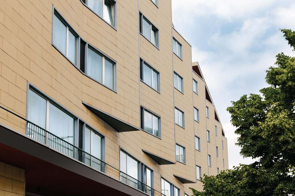 Hotel Berlin, Berlin, A Member Of Radisson Individuals,Diplomatic Quarter>>Berlin,4 star
