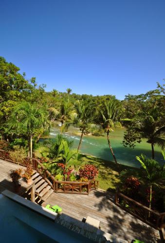 Mahogany Hall Boutique Resort,On A River,4 star
