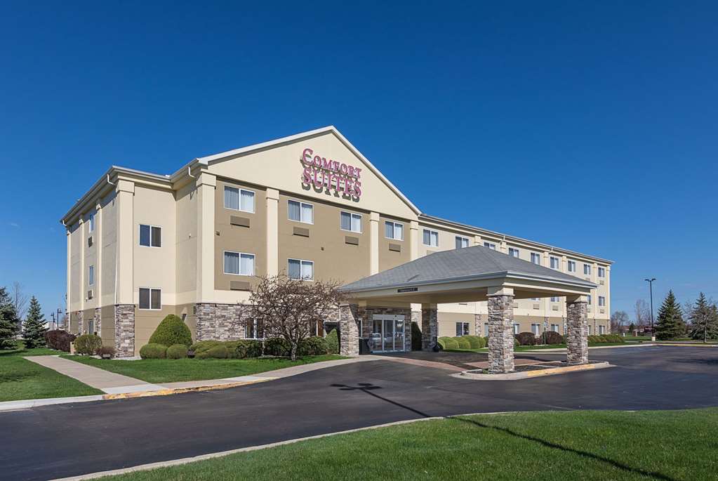 Comfort Suites Saginaw,Kochville Township>>Auburn,2.5 star