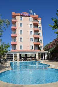 megas hotel