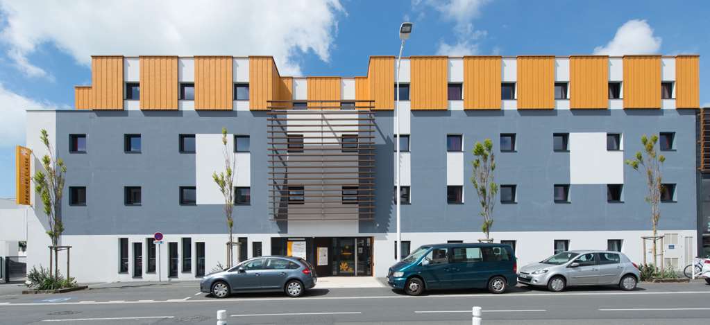 hotel premiere classe la rochelle centre les minim