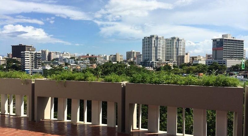 the wave hotel at condado