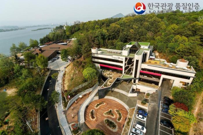 sangsangmadang chuncheon stay hotel