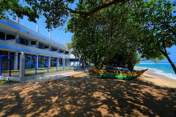 Paradise Beach Resort,Matara>>Koggala,3 star
