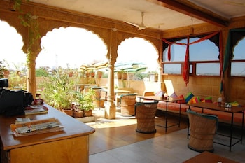 Hotel Pol Haveli,Sadar Bazar,2 star