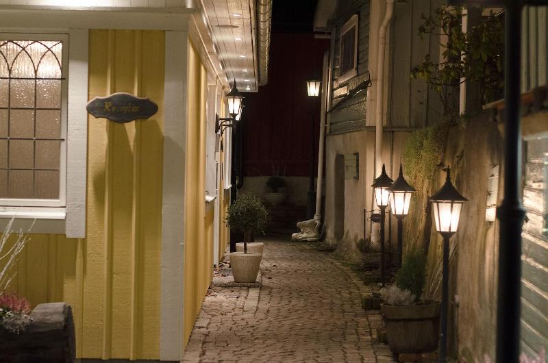 Hotel Amalias Hus,Jonkoping>>Granna,4 star