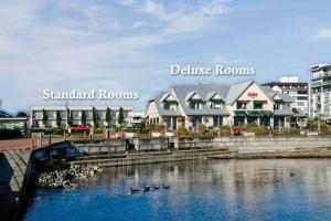 Sidney Waterfront Inn & Suites,Ninstints>>Duncan,3 star