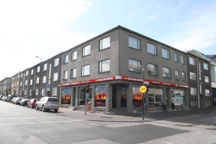 100 iceland hotel