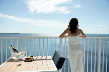 Sunsuites Villas At Sunseeker Resort, Curio By Hilton,,4 star