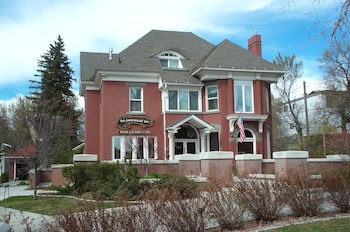 The Anniversary Inn Logan,,2.5 star