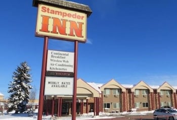 Stampeder Inn,Ponoka>>Lacombe,2 star