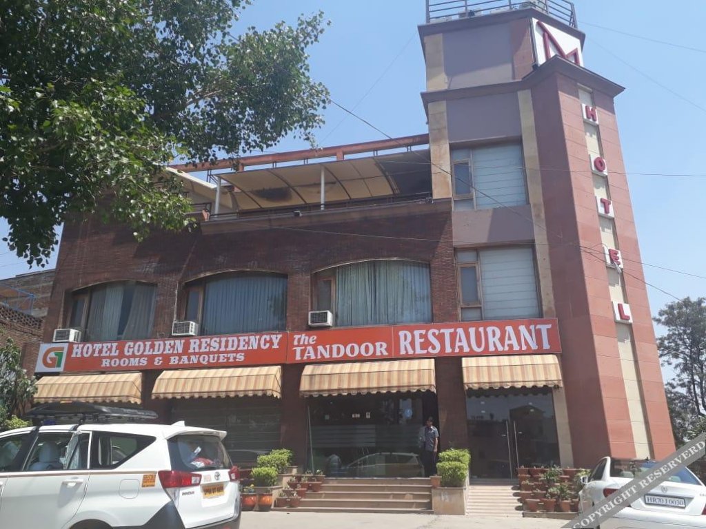 Modi Hotel & Resorts,Railway Station Road,2 star