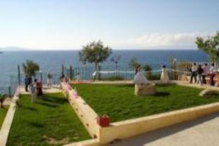 balcony hotel adults only