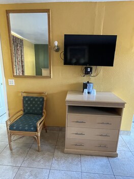 Shangri La Motel,Huntington>>Ocala,2 star