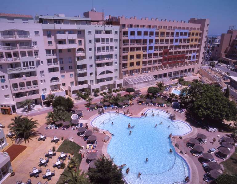 ohtels fenix family