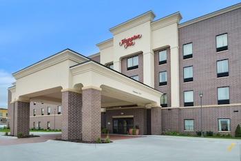 hampton inn omaha midtown aksarben area