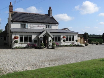 The Parson Woodforde,Lenwade>>Broadland,3.5 star