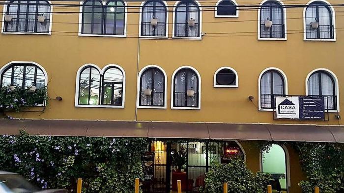 Casa Echavarria,Curridabat>>Birri,2.5 star