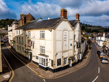 White Hart,In Taunton,2 star